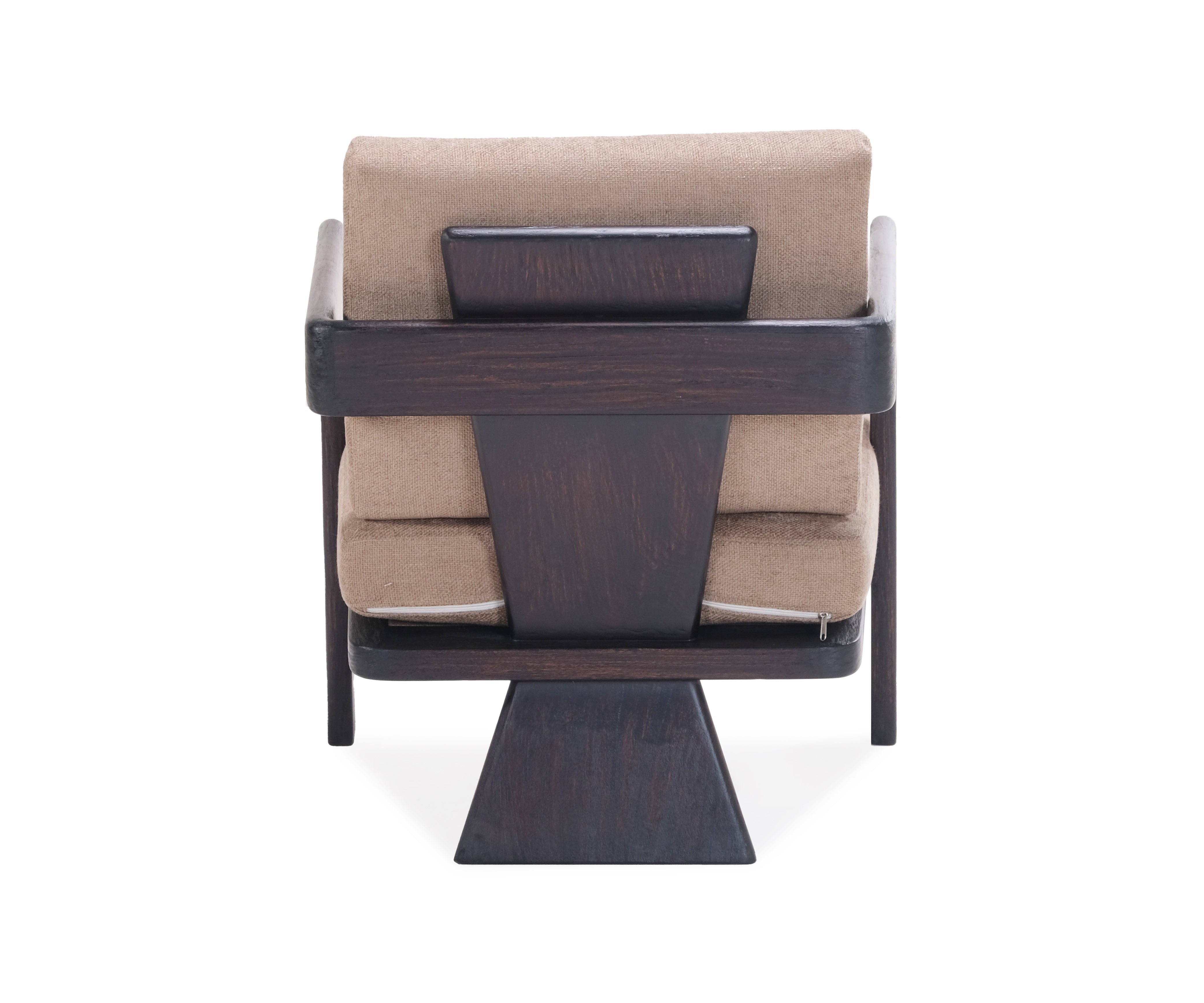 KARI LOUNGE CHAIR